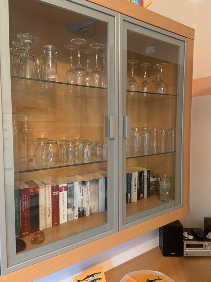 Wohnzimmer Vitrine
