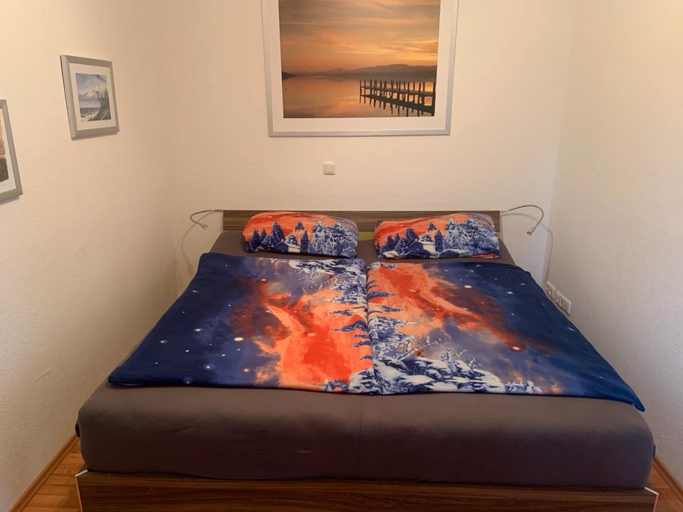Schlafzimmer Bett